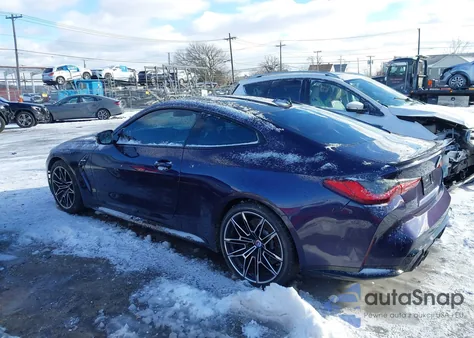 2022 BMW M4 Competition xDrive z USA, uszkodzony, nr VIN WBS43AZ02NCK48394